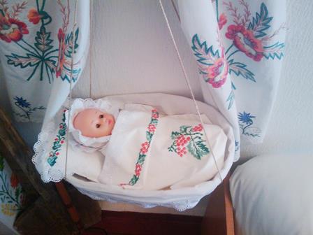 �������