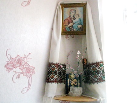 �������