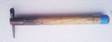 �������