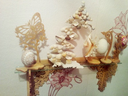 �������